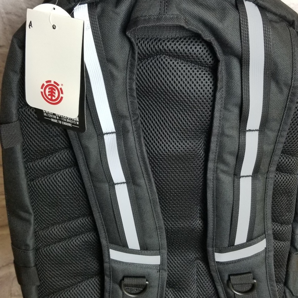 Element Camp Collection 30 liters Backpack New - Picture 6 of 8